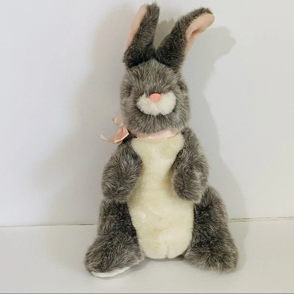 Vintage Commonwealth plush 1988 gray & white bunny rabbit puppet stuffed animal